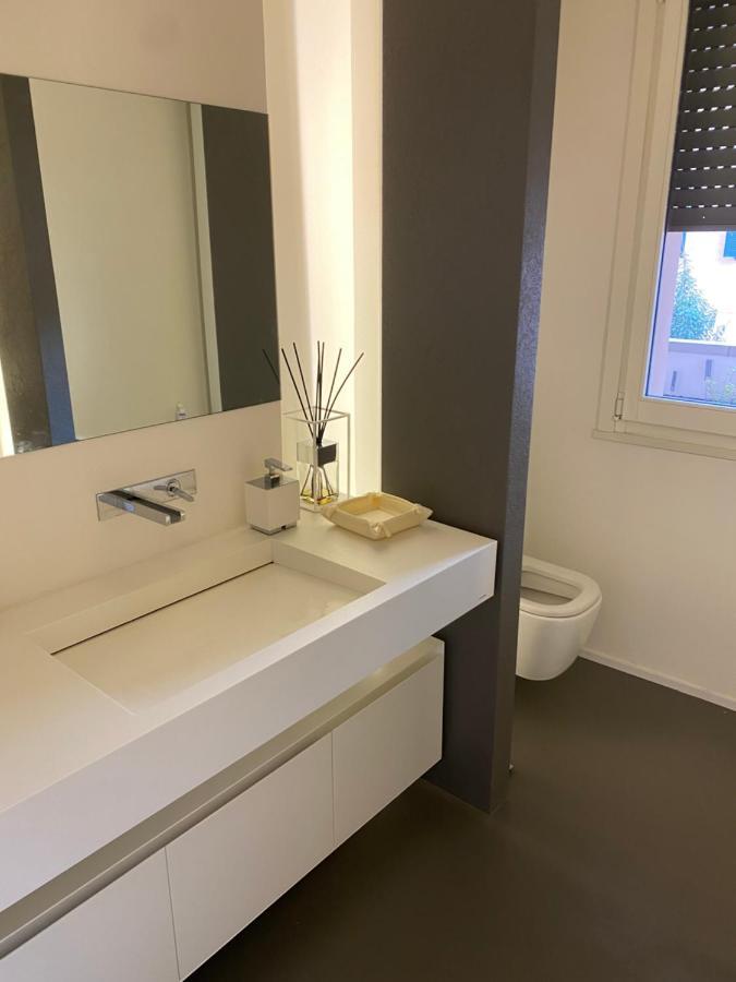 Via Cortirola Luxury Apartment Pesaro Eksteriør bilde