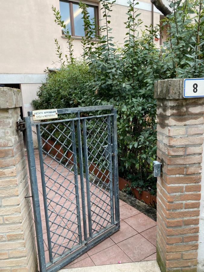 Via Cortirola Luxury Apartment Pesaro Eksteriør bilde